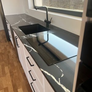 Blat Compozit Cuart Nero